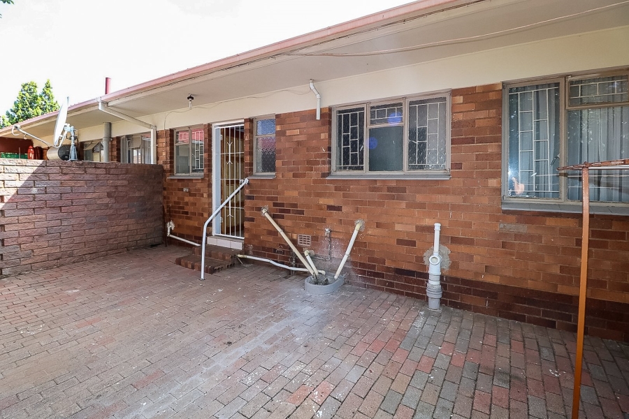 2 Bedroom Property for Sale in Songloed North West